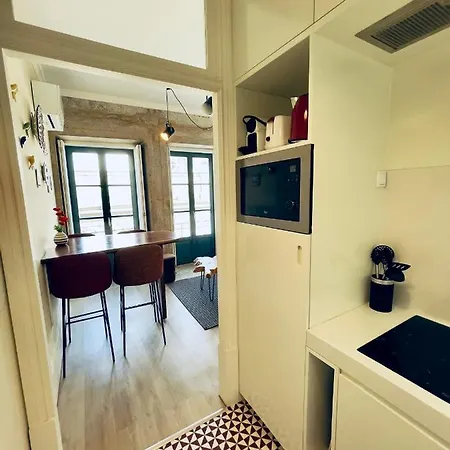 Stylish Flat Center