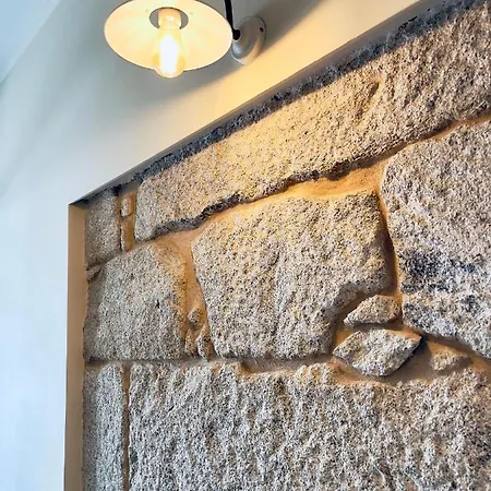 Stylish Flat Center *